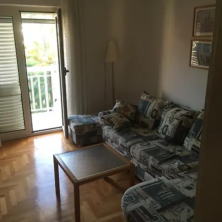 And Velada Casa de hóspedes 3*