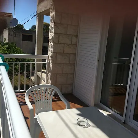 And Velada Casa de hóspedes Hvar Town