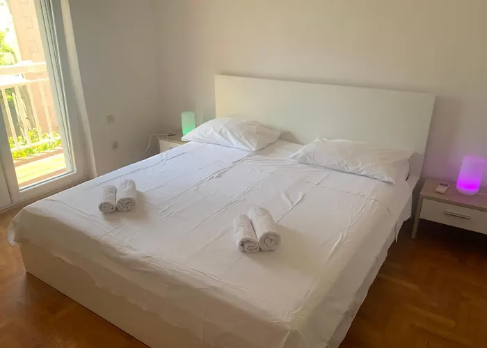 And Velada 3* Hvar Town